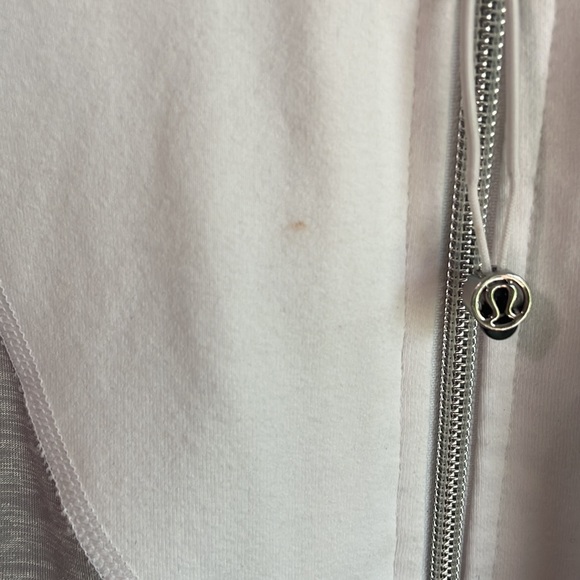 Lululemon P3 Zip Up Jacket - Picture 6 of 7